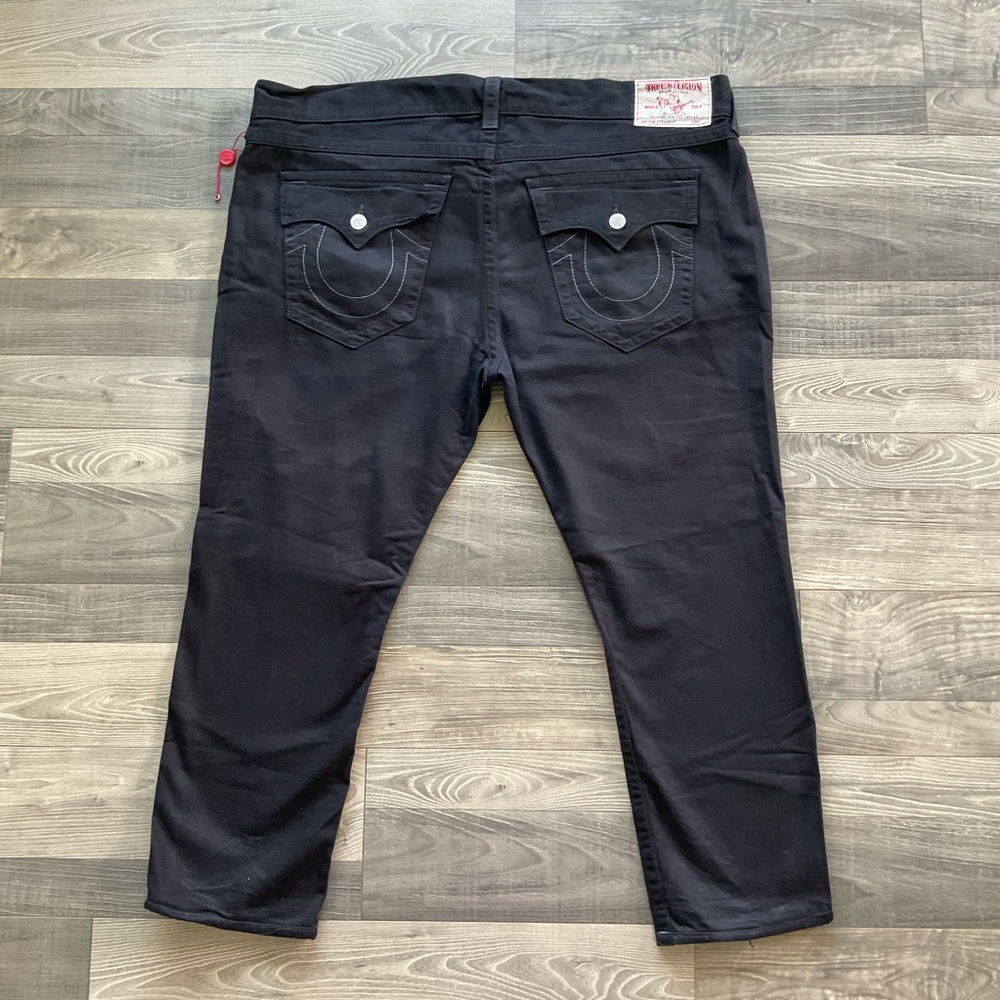 44x28 True Religion Straight w/ Flap Jeans Men’s All Black Distressed - Picture 13 of 16